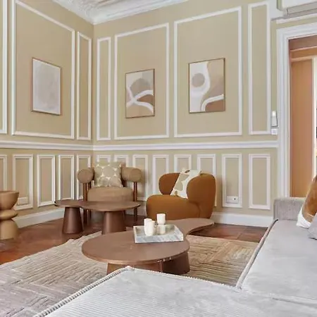 Luxury Air-conditioned Apartment, Champs-elysees