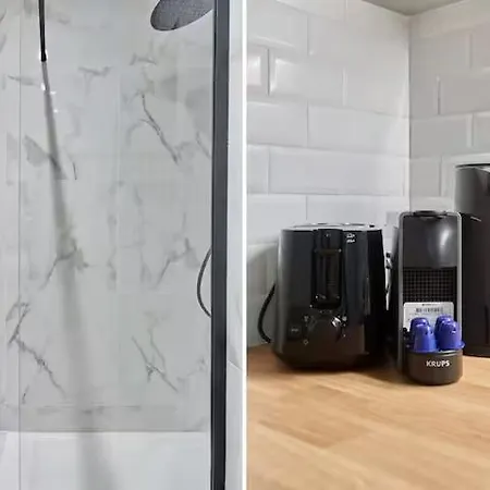 Luxury Air-conditioned Apartment, Champs-elysees Apartamento
